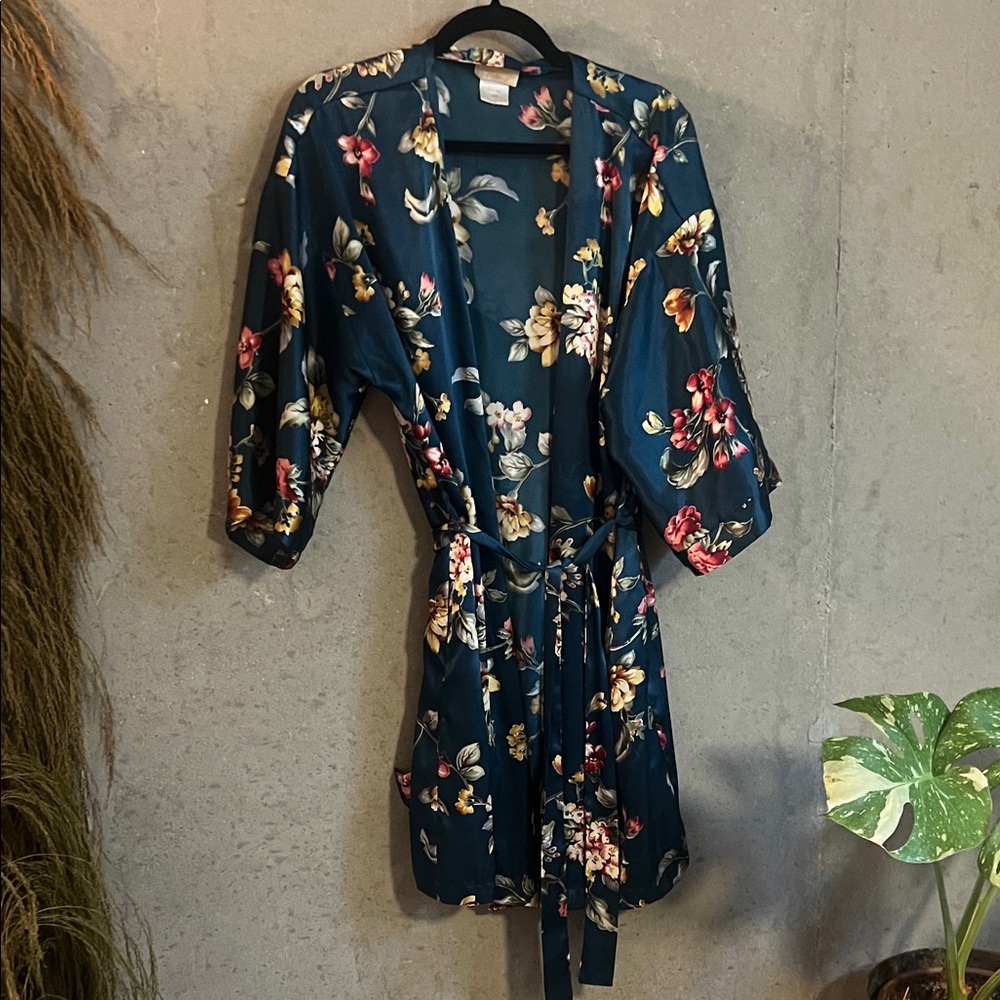 Vintage Floral Kimono Robe